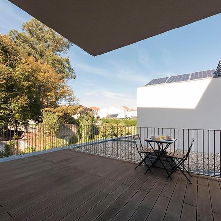 Lovelystay - Primrose 2Br Flat With Free Parking, Ac And Balcony OOporto Esterno foto
