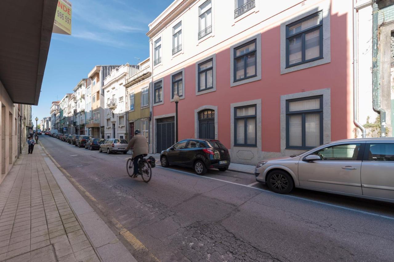 Lovelystay - Primrose 2Br Flat With Free Parking, Ac And Balcony OOporto Esterno foto