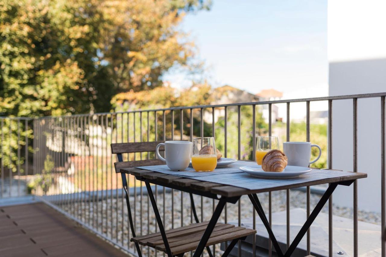 Lovelystay - Primrose 2Br Flat With Free Parking, Ac And Balcony OOporto Esterno foto
