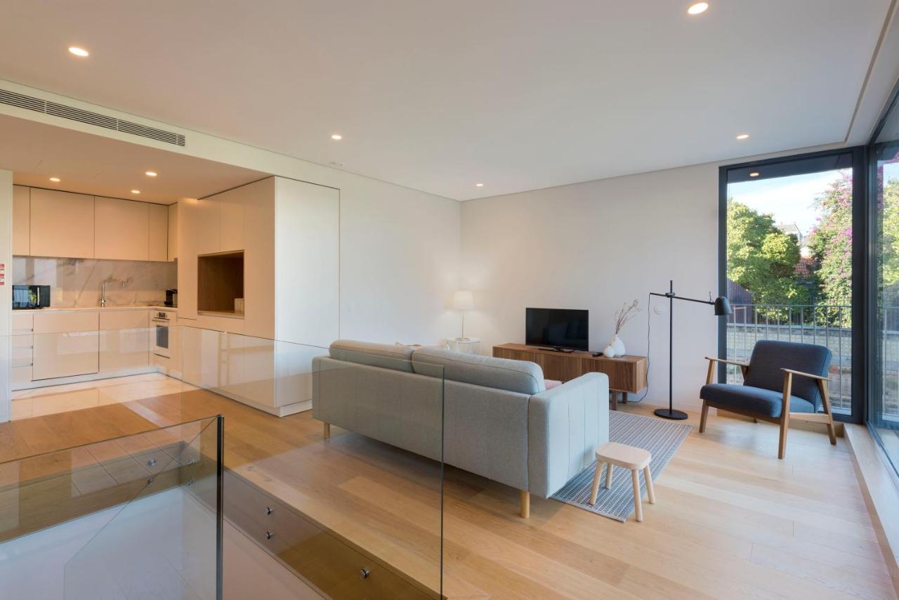 Lovelystay - Primrose 2Br Flat With Free Parking, Ac And Balcony OOporto Esterno foto