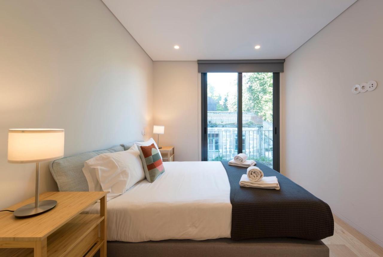 Lovelystay - Primrose 2Br Flat With Free Parking, Ac And Balcony OOporto Esterno foto