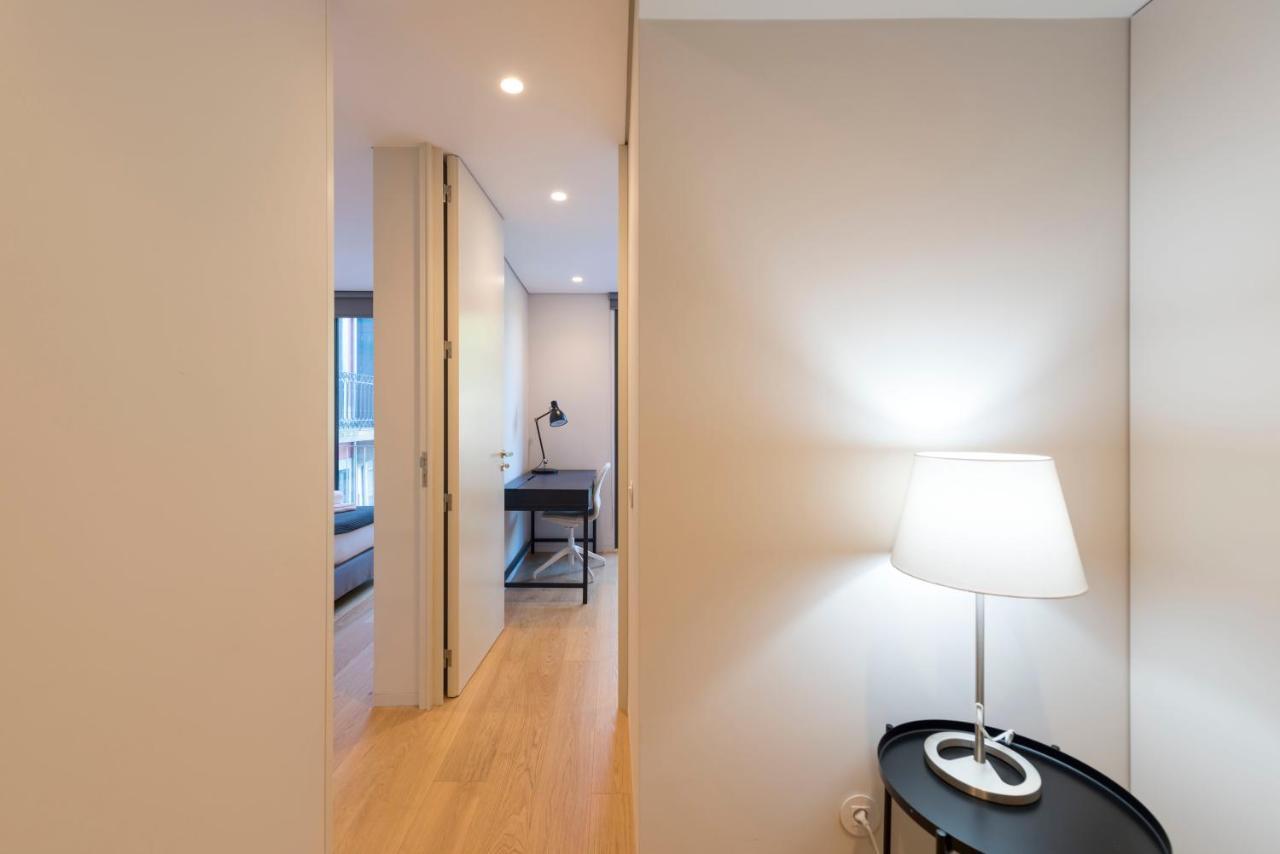 Lovelystay - Primrose 2Br Flat With Free Parking, Ac And Balcony OOporto Esterno foto