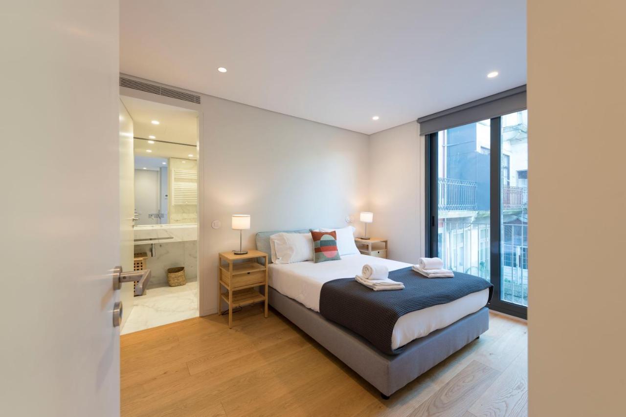 Lovelystay - Primrose 2Br Flat With Free Parking, Ac And Balcony OOporto Esterno foto
